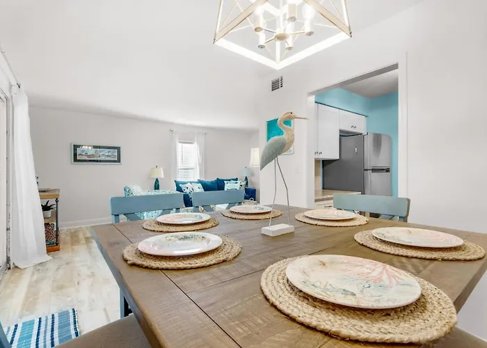 On The Gulf Unit G8 Apartment
